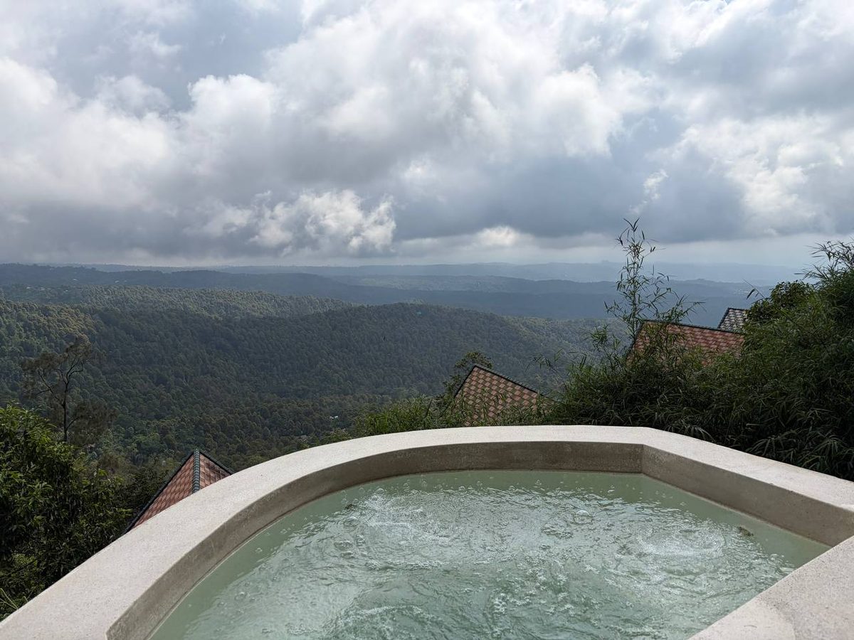 Джакузи с видом на джунгли, Elevate Bali Munduk