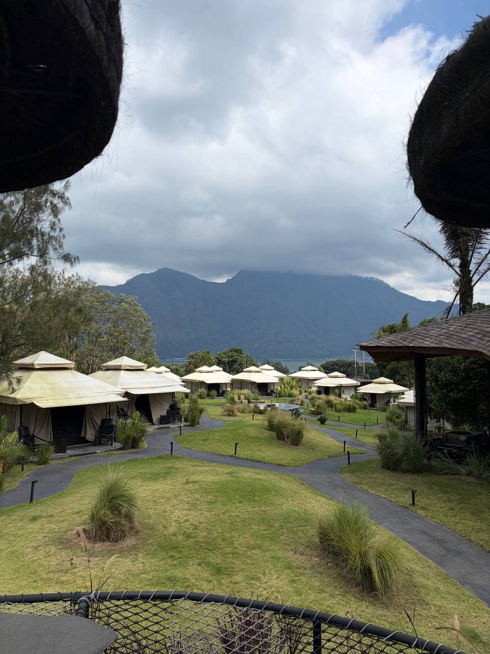 Панорама глэмпинга TOTEME сверху